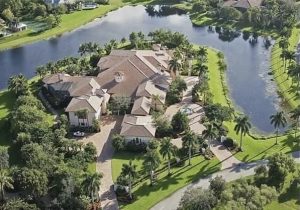 The largest private home in Broward County, 34,000 square feet)